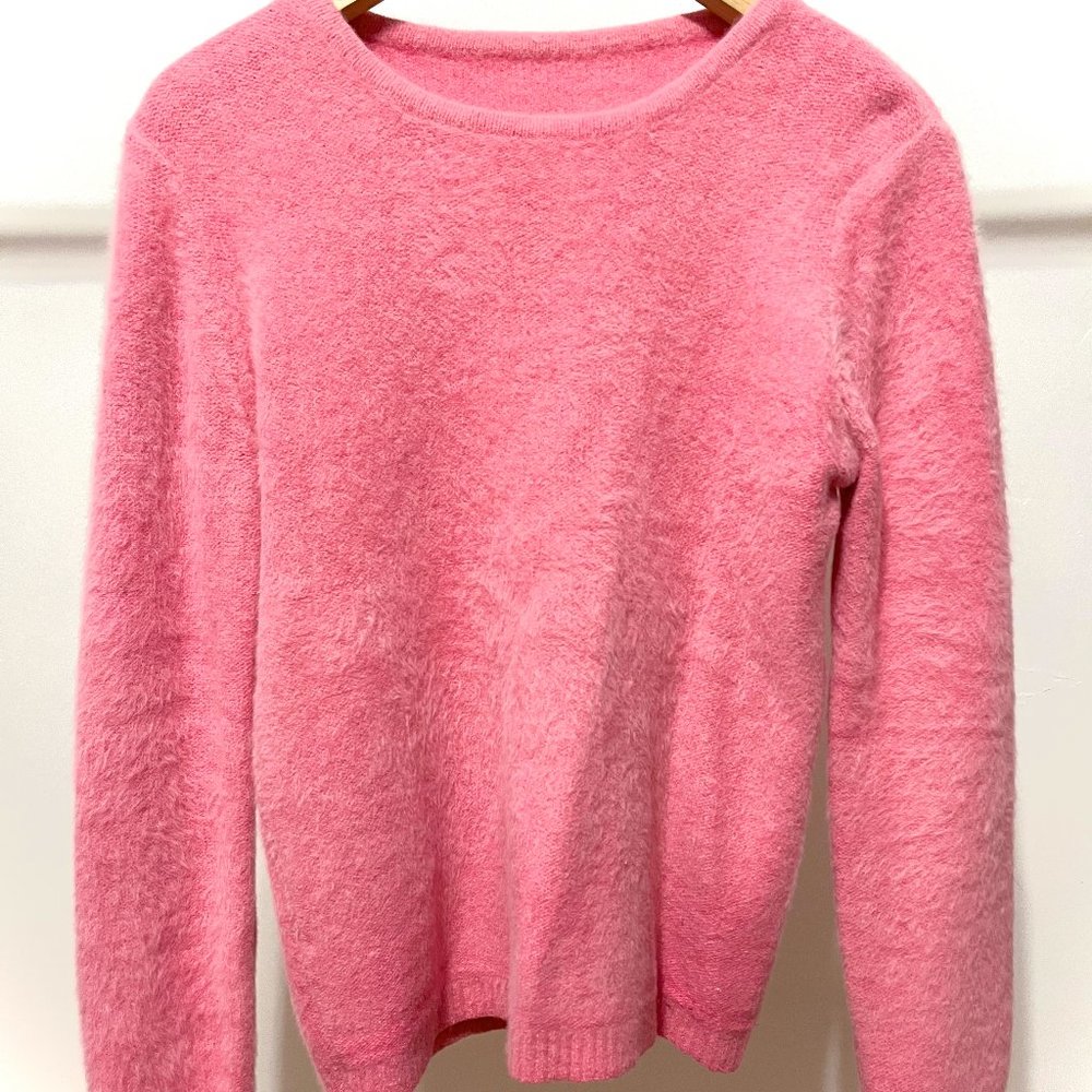 💗 Fluffy & Soft Pink Sweater